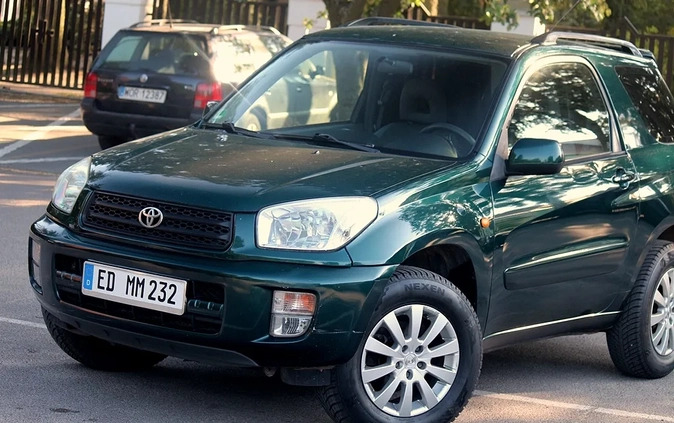 Toyota RAV4 cena 19900 przebieg: 248000, rok produkcji 2002 z Wągrowiec małe 529